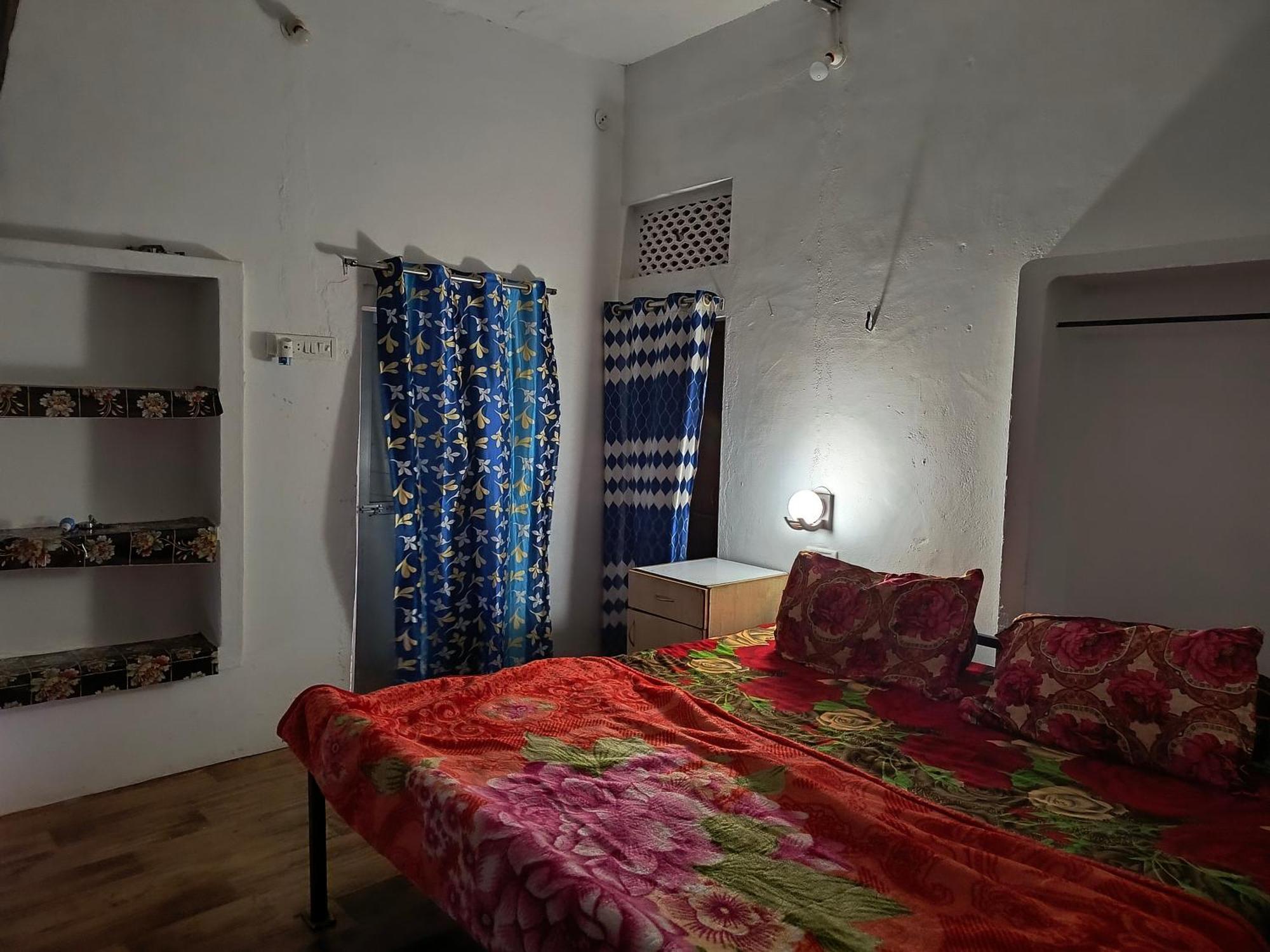 Khajuraho Dreams Homestay エクステリア 写真